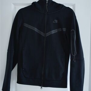 Nike tech fleece